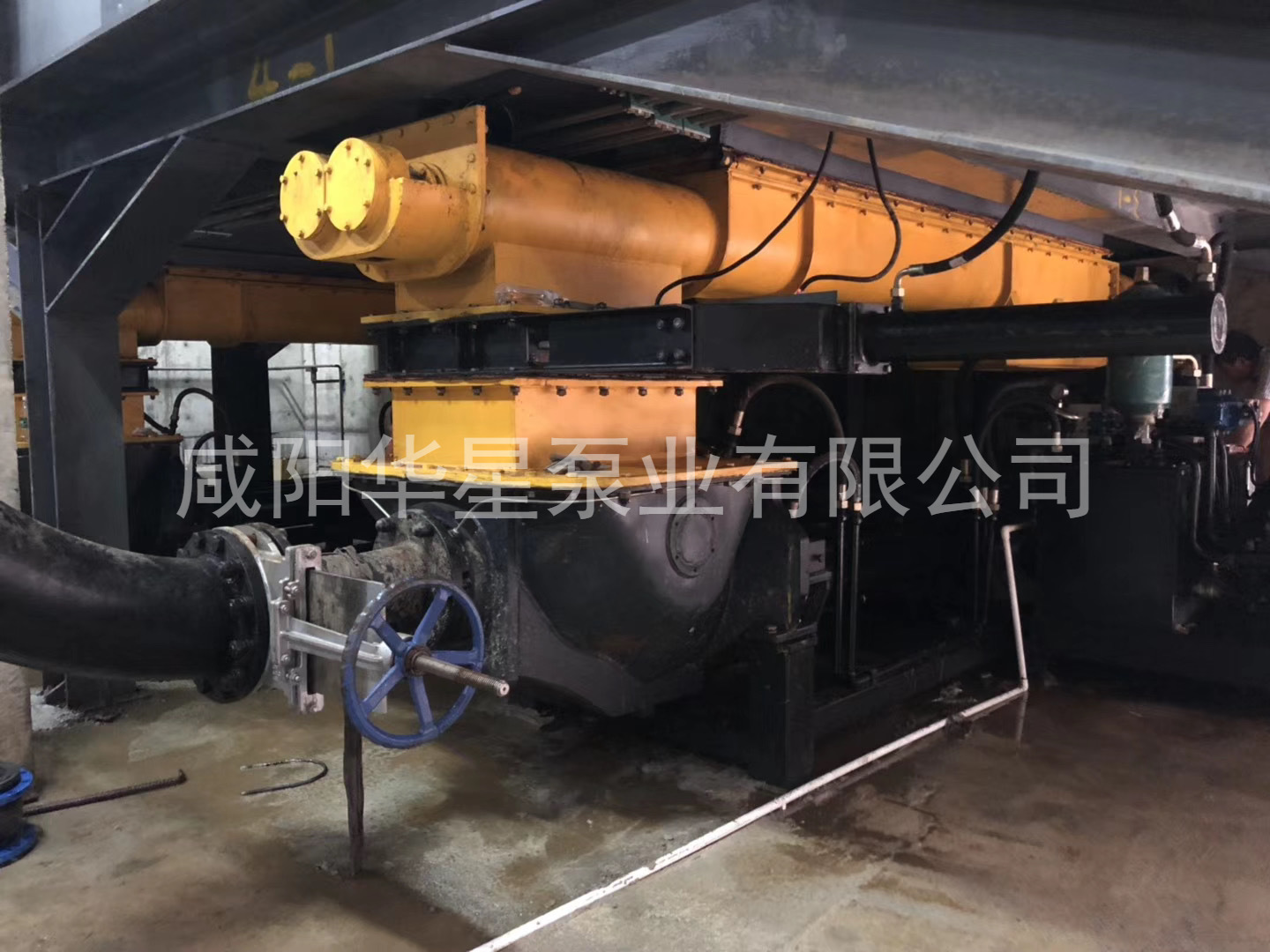 陶瓷柱塞泵使用現(xiàn)場河道調(diào)蓄池河道清淤現(xiàn)場 陶瓷柱塞泵使用現(xiàn)場河道調(diào)蓄池河道清淤現(xiàn)場